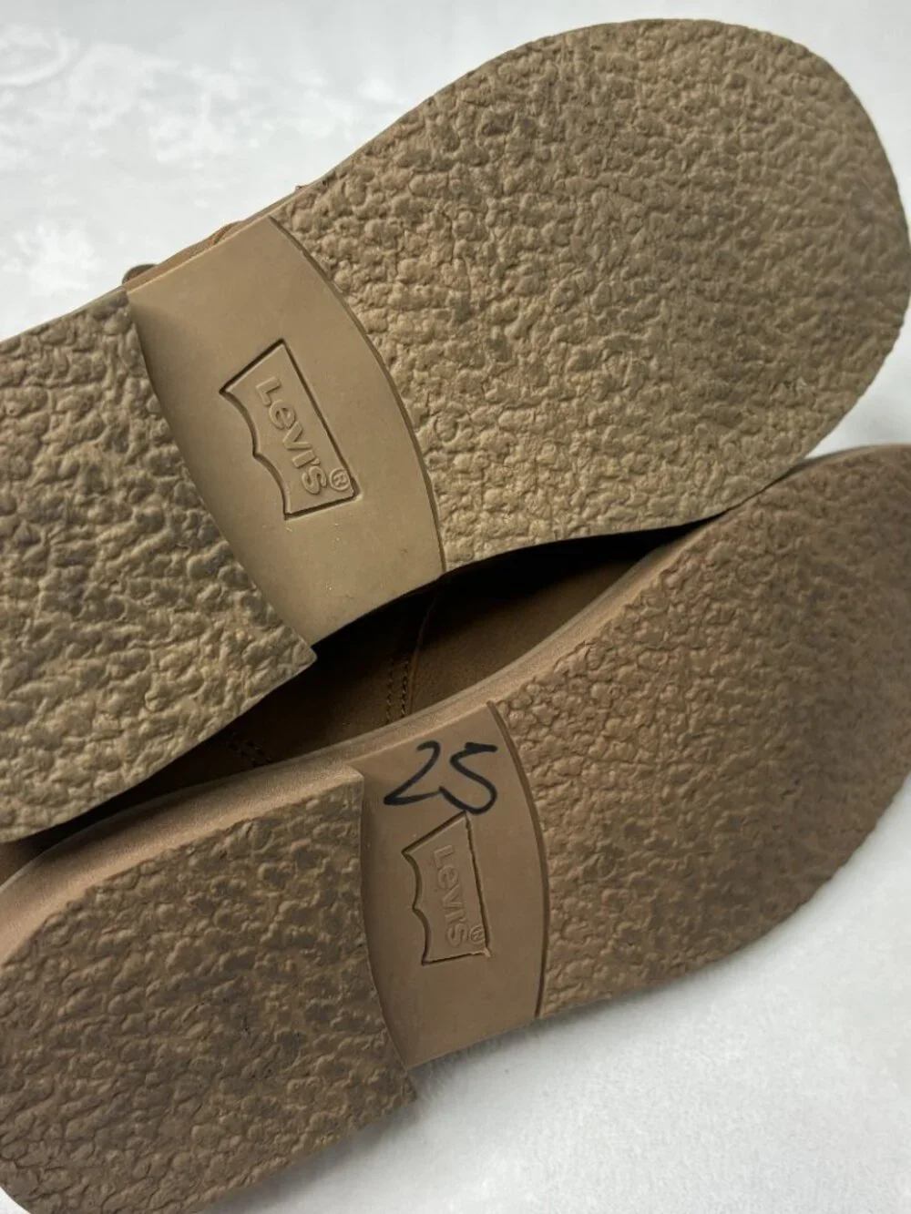 LEVI’S Men's Chukka Dress Shoes - Brown - Size 9.5